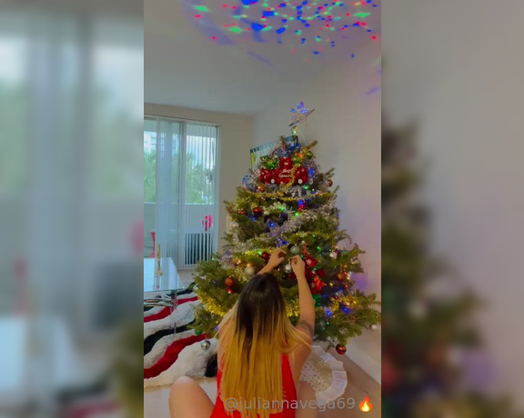 Julianna vega aka Juliannavega69 OnlyFans - Merry Christmas Everybody DM now papi! For Custom Videos or Videocall!