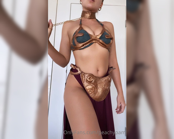 Pam aka Peachypam OnlyFans - Where my Star Wars fans at ! ( Slave Leia costume from one on my subscribers)