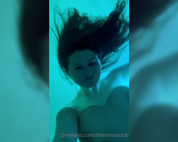 The Minxx Club aka Theminxxclub OnlyFans - Had a little fun in a float tank todayI wanted to make sure you got to enjoy it with me!