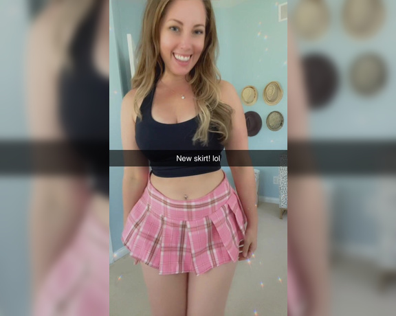 Brielle Day aka Brielleday OnlyFans Video 1