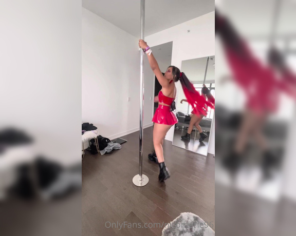 Dálmata aka Nicomarie96 OnlyFans - Dancing on the pole just makes me feel so sexy!