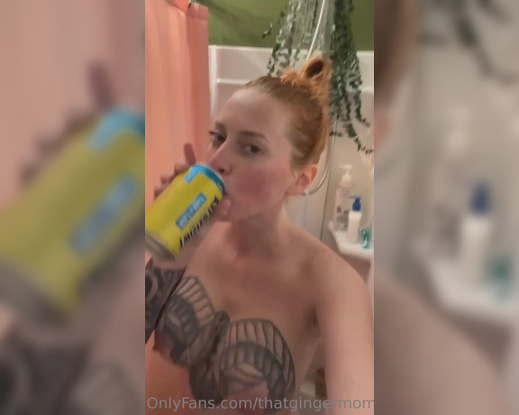 Morgan aka Thatgingermomo OnlyFans - Friday night mom life