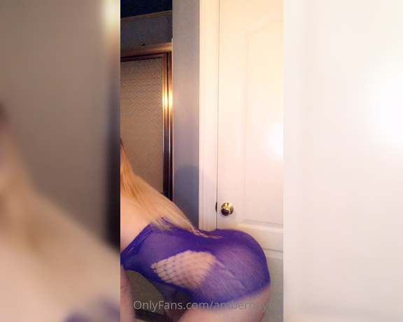 AMBER aka Amberhayes OnlyFans - This video of me fully stripping out a few days ago in your messages