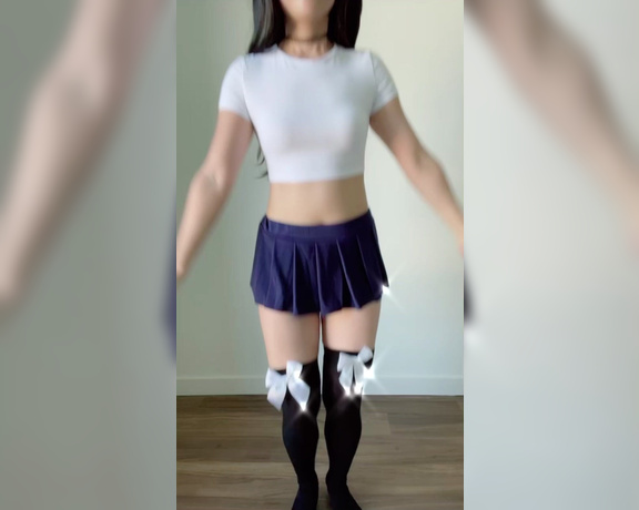 Ari aka Funsizedasian OnlyFans - TikTok Part 4 Filmed more clips today! And only my favorite community here will see all of 25