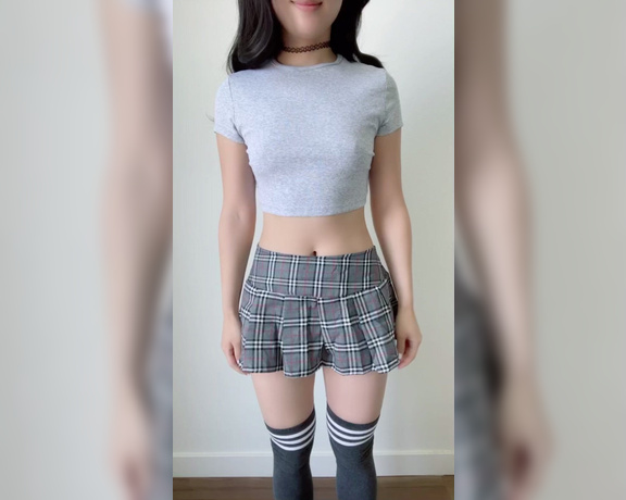 Ari aka Funsizedasian OnlyFans - TikTok Part 4 Filmed more clips today! And only my favorite community here will see all of 28