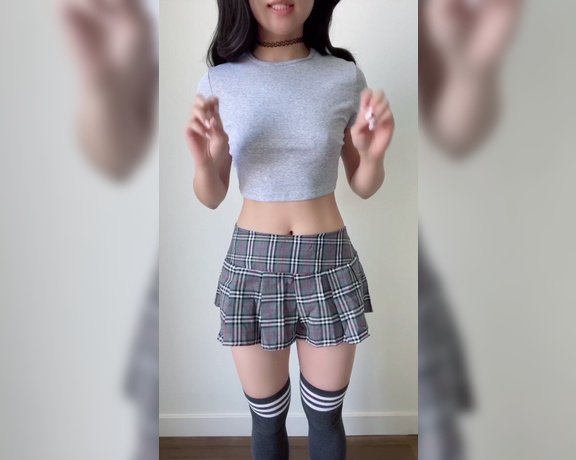 Ari aka Funsizedasian OnlyFans - TikTok Part 4 Filmed more clips today! And only my favorite community here will see all of 28