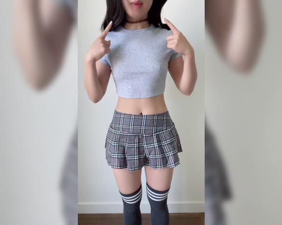 Ari aka Funsizedasian OnlyFans - TikTok Part 4 Filmed more clips today! And only my favorite community here will see all of 28