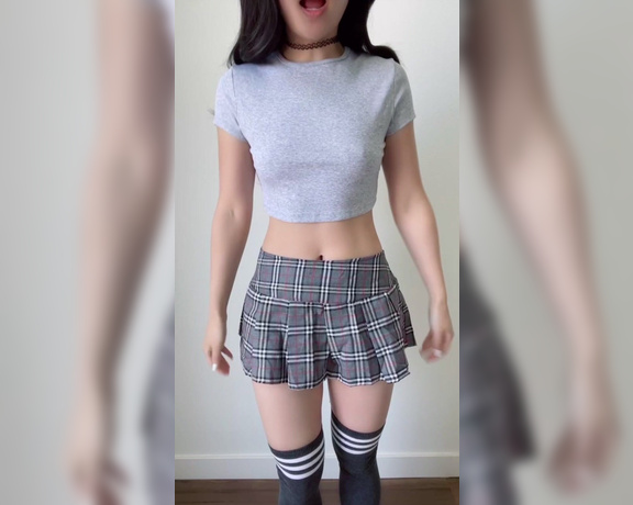 Ari aka Funsizedasian OnlyFans - TikTok Part 4 Filmed more clips today! And only my favorite community here will see all of 28