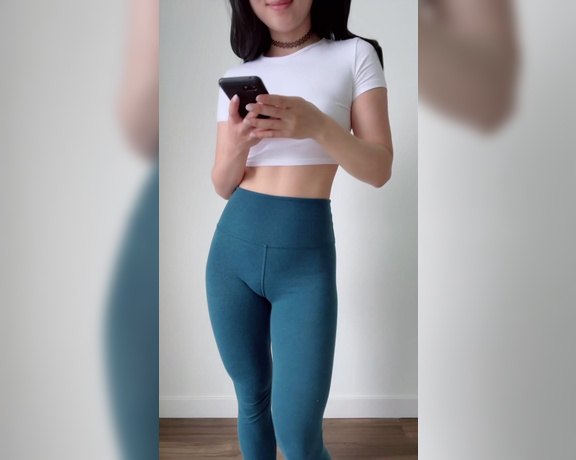 Ari aka Funsizedasian OnlyFans - TikTok Part 4 Filmed more clips today! And only my favorite community here will see all of 10