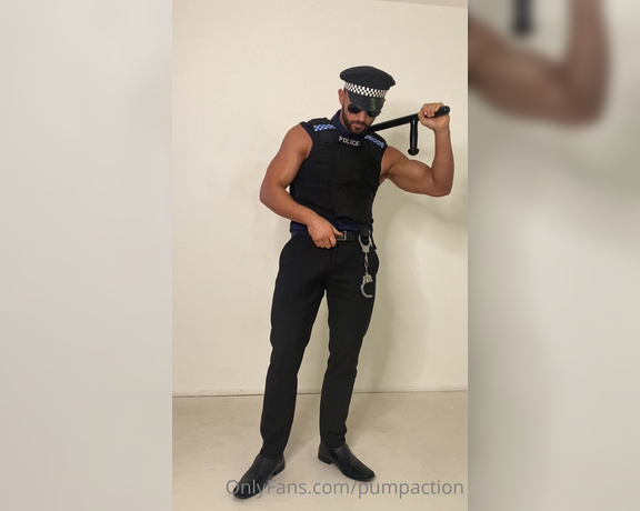 Pump Action aka Pumpaction OnlyFans - Behind the scenes from a shoot with @stripperjay