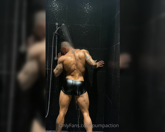 Pump Action aka Pumpaction OnlyFans - @shannon9869 in a wet room