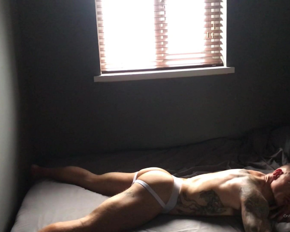 Pump Action aka Pumpaction OnlyFans - @kuddybear Posing in a jock on the bed