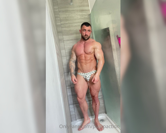 Pump Action aka Pumpaction OnlyFans - Shower footage with @musclebuilder97