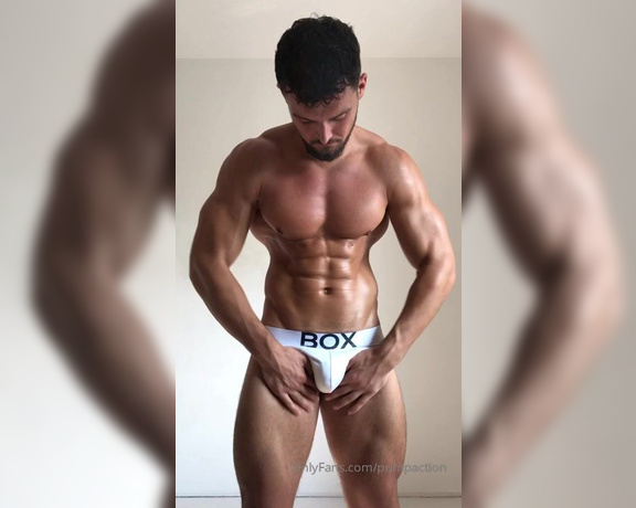 Pump Action aka Pumpaction OnlyFans - @mrmuscle Oiling up and pumping