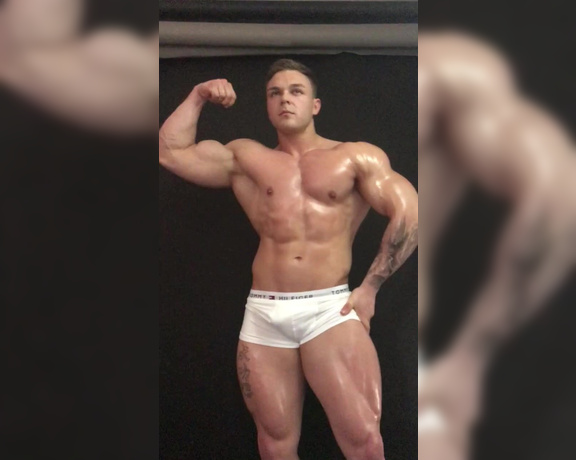 Pump Action aka Pumpaction OnlyFans - Beefy @alexmuscleuk