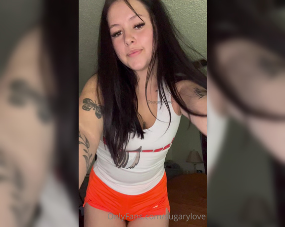 Sugar love aka Sugarylove OnlyFans - Getting outta this cute fit )