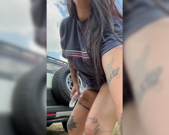 Sugar love aka Sugarylove OnlyFans - If you missed this video, tip this post $12 & i’ll send it to you!( broke in the back of my FJ
