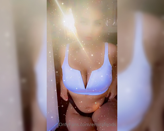 Emira Foods aka Emirafoods OnlyFans Video 26