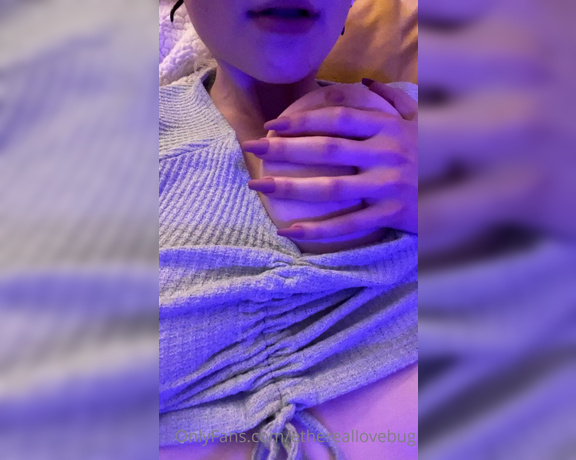 Ethereal Lovebug aka Ethereallovebug OnlyFans - Sucking on my fat titty mm feels good