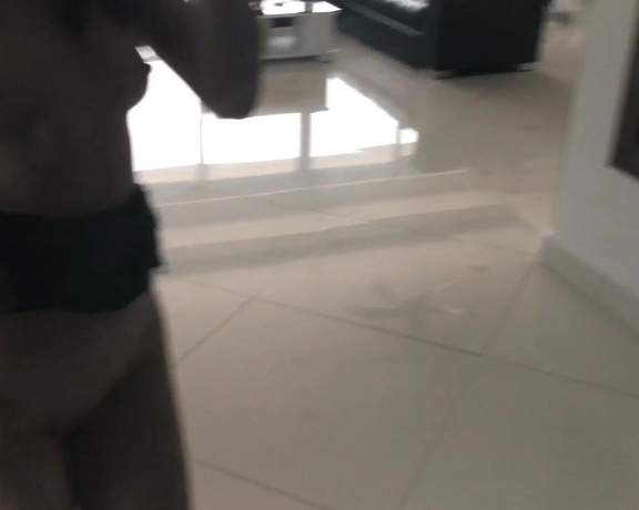 Hongkongkitten Masturbate In Kitchen And Make It So Wet