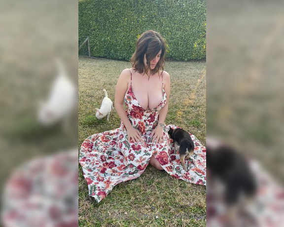 Mady_Gio aka Madygiofficial OnlyFans - Spring blossoms between flowers and puppies