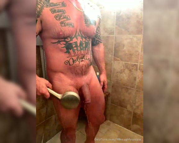 FitNaughtyCouple aka Fitnaughtycouple OnlyFans - LIVE show sneaking in on the hubby taken a shower to expose that Big FAT cock of his and talk about