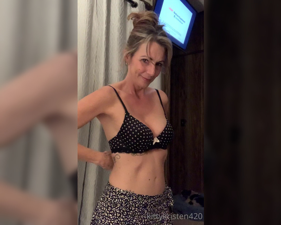 KittyKristen aka Kittykristen420 OnlyFans - Getting undressed and ready for bed Thought you might want to watch