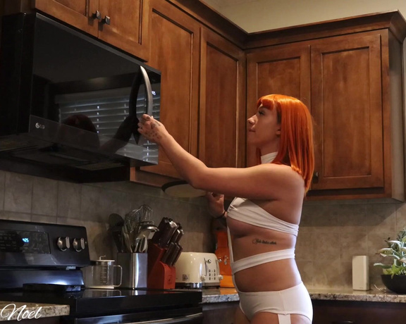Natasha Noel aka Natashanoel OnlyFans - If you missed what leeloo cooked for dinner and wanna see more tip this post $8