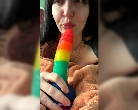 OftenElle aka Oftenelle OnlyFans - Let me do this to your dick Come make love to my throat like your whore