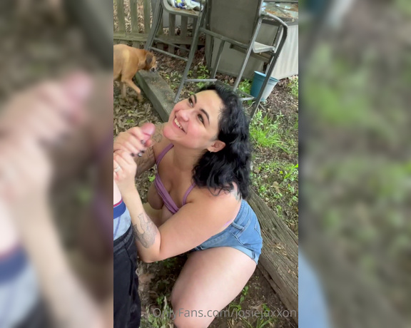 Josie Jaxxon aka Josiejaxxon OnlyFans - Gardening with @mrjaxxon turned into a backyard blowjob