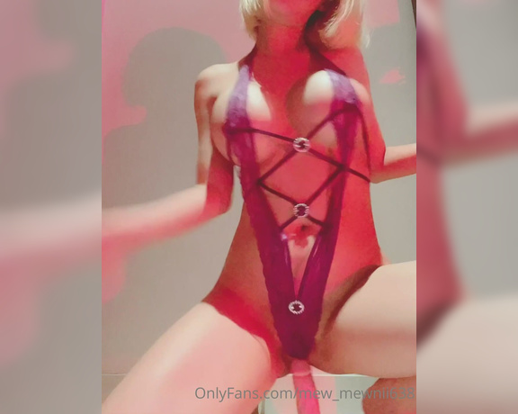 Mewnii638 aka Mewnii638 OnlyFans Video 086