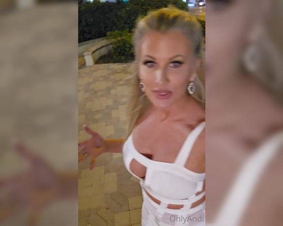 Mrs Andi aka Onlyandivip OnlyFans - Miami! (Wait for the boobs at the end)