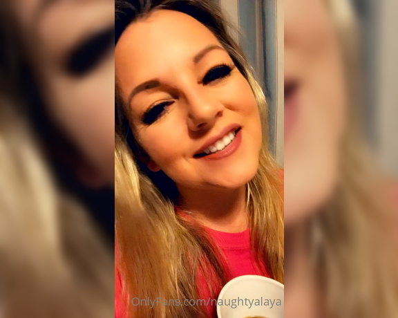 Naughty Alaya aka Naughtyalaya OnlyFans - Great morning video my loves