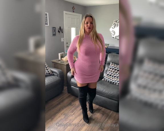 Naughty Alaya aka Naughtyalaya OnlyFans - Today’s hot sexy outfit of the day Come and rub my fluffy sweater and enjoy these hot boots