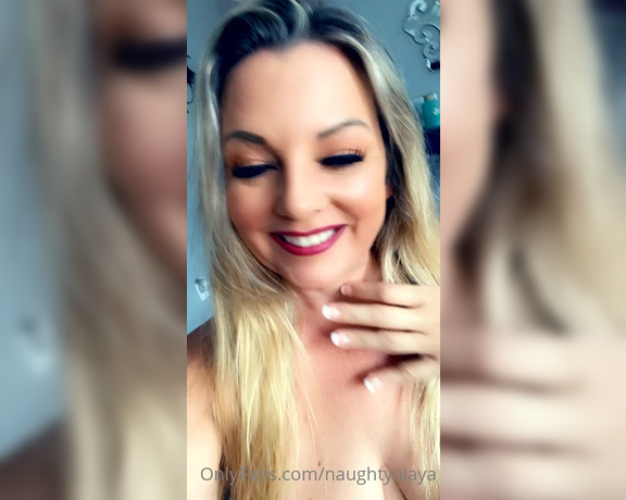 Naughty Alaya aka Naughtyalaya OnlyFans - Happy filthy Sunday video my loves