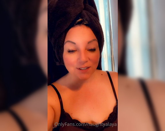 Naughty Alaya aka Naughtyalaya OnlyFans - Kisses from your fresh faced blue eyed beauty and my big tits that want to be ravaged Can’t wait