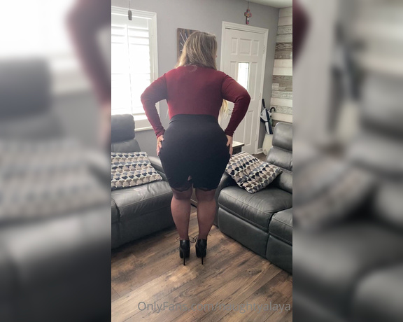 Naughty Alaya aka Naughtyalaya OnlyFans - Hot Katie’s fashion corner video!!!! Let me get those Cocks nice and hard with this amazing outfit