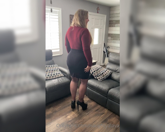 Naughty Alaya aka Naughtyalaya OnlyFans - Hot Katie’s fashion corner video!!!! Let me get those Cocks nice and hard with this amazing outfit