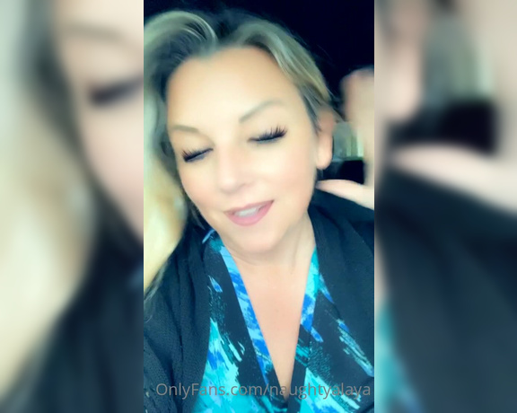 Naughty Alaya aka Naughtyalaya OnlyFans - The hair flip and fluff video for my hair lovers You know who you are lol
