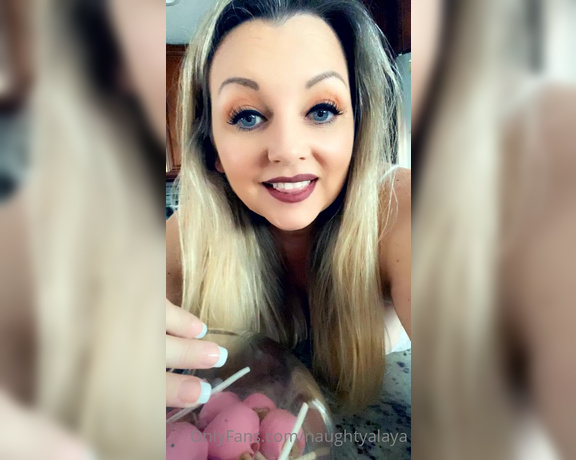 Naughty Alaya aka Naughtyalaya OnlyFans - Do you want to taste my cake pops Let me suck on yours!!!