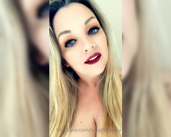 Naughty Alaya aka Naughtyalaya OnlyFans - One more tinkle before I start Listen to my pretty clit tinkle