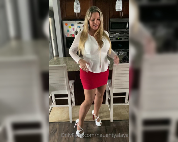 Naughty Alaya aka Naughtyalaya OnlyFans - I wore this hot business outfit to meetings the other day and drove a few people crazy Do you like