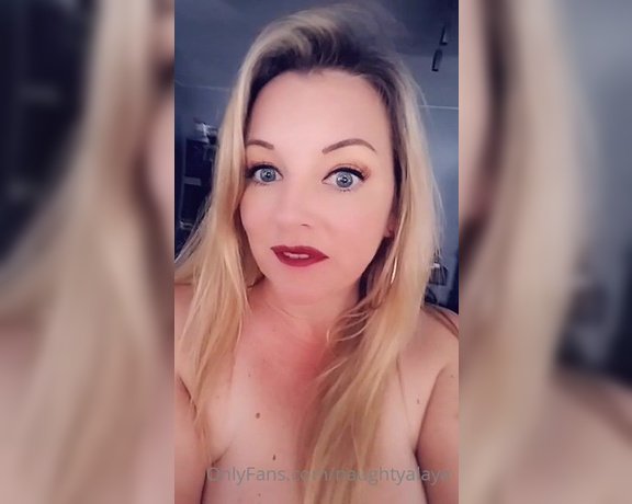 Naughty Alaya aka Naughtyalaya OnlyFans - Let me suck on your hard cock!!! omg I want to drain you!