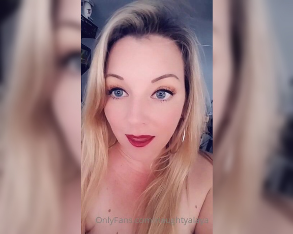 Naughty Alaya aka Naughtyalaya OnlyFans - Let me suck on your hard cock!!! omg I want to drain you!