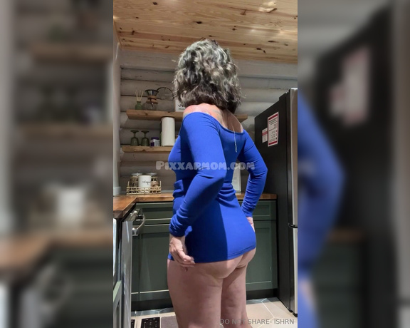 Pixxarmom aka Ishrn OnlyFans Video 116