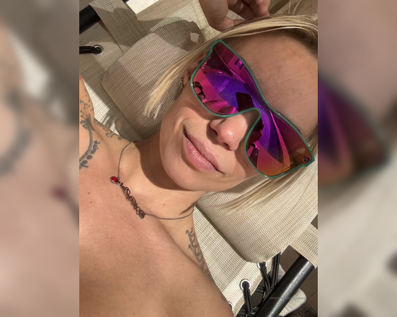 RyBaby aka Xo_rybaby OnlyFans - What would you do if you were my neighbor and caught me out here