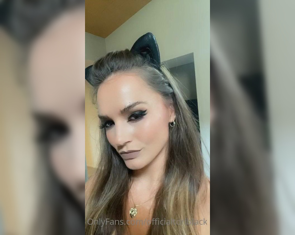 Tori Black aka Officialtoriblack OnlyFans - Be sweet to me and you may just get a special treat!