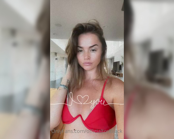 Tori Black aka Officialtoriblack OnlyFans - Lets have some Valentines Day fun!