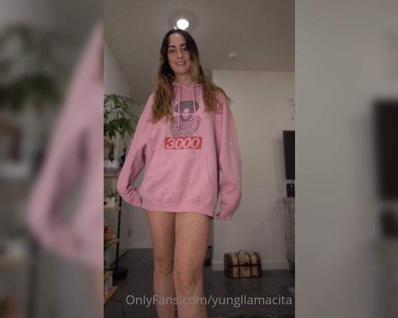 Lily Alcott aka Lilyalcott OnlyFans - Video 272