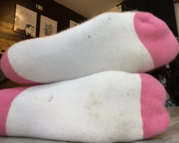 Sera aka Onlyseraphinexxx OnlyFans - Ok but can we keep the socks